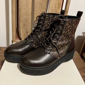 DKNY boots size 8